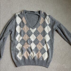 Brandy Melville V-Neck Argyle Pattern Women’s Sweater - Gray, Cream & Tan